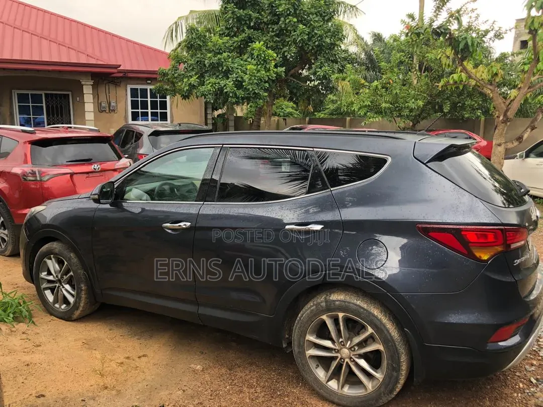 Hyundai Santa Fe Limited AWD 2016 Black