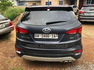 Hyundai Santa Fe Limited AWD 2016 Black