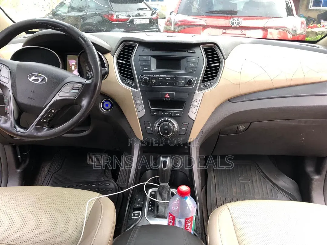 Hyundai Santa Fe Limited AWD 2016 Black