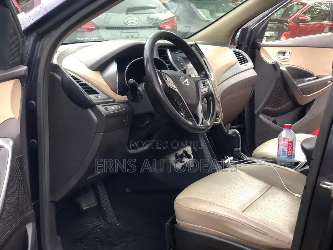 Hyundai Santa Fe Limited AWD 2016 Black