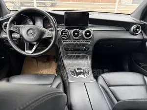 Mercedes-Benz GLC-Class 2018 Black