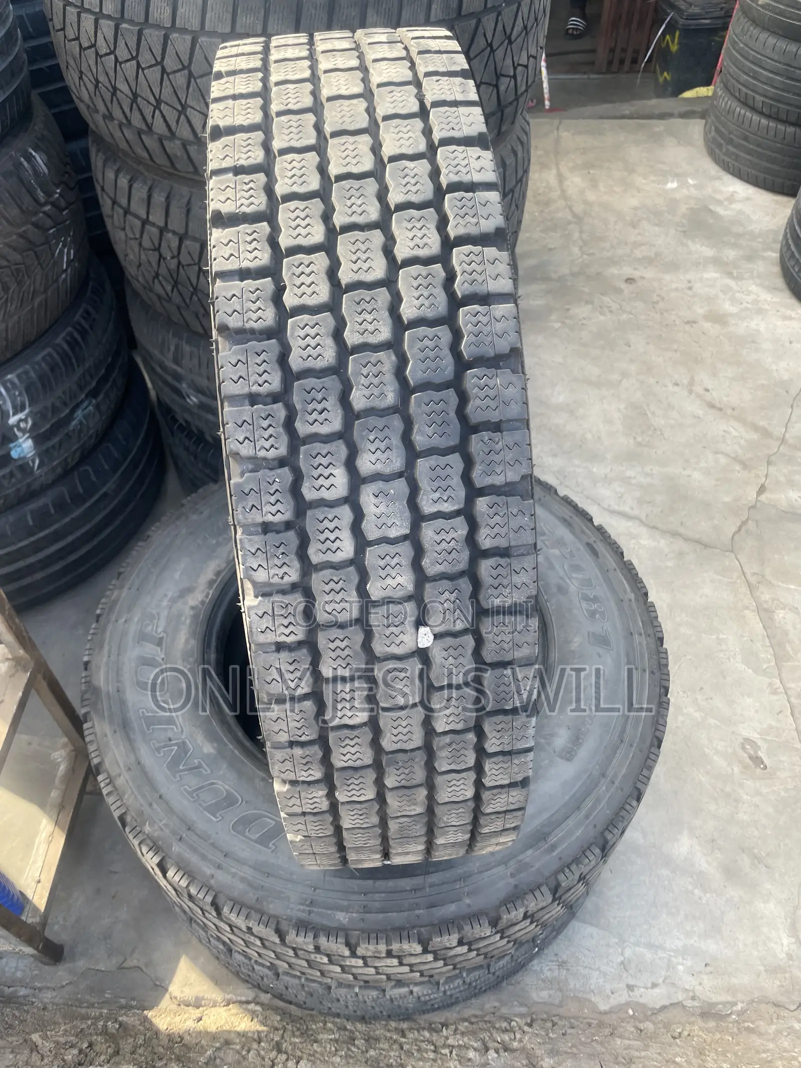 225/80/17.5. Tires
