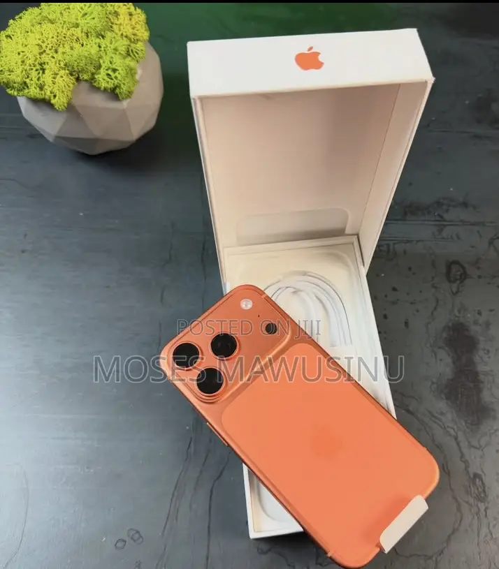 New Apple iPhone 17 Pro 512 GB Orange