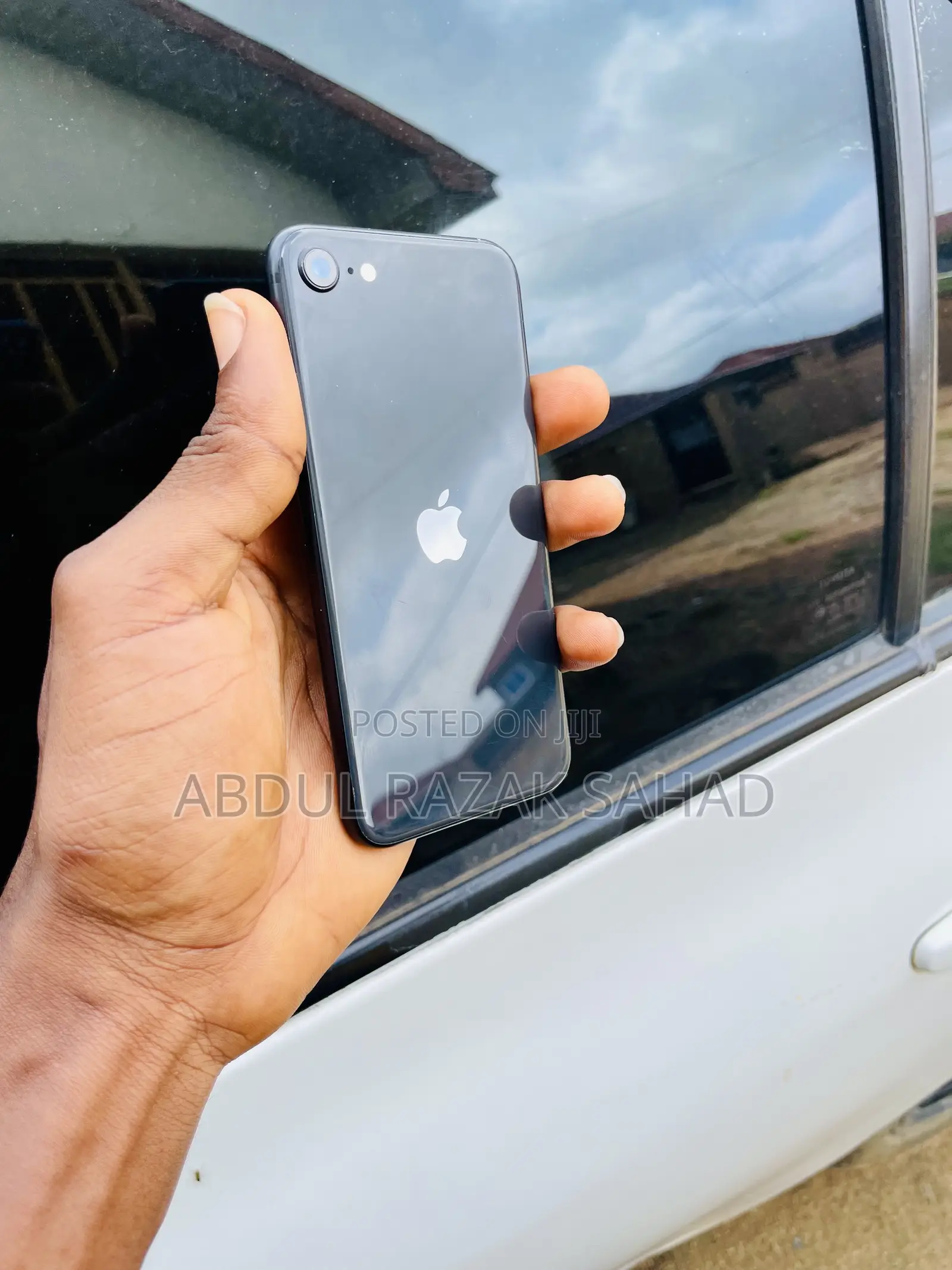 Apple iPhone SE 64 GB Black