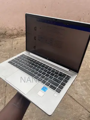 Laptop HP 15-Gw0023od Slim 16GB Intel Core i5 SSD 500GB