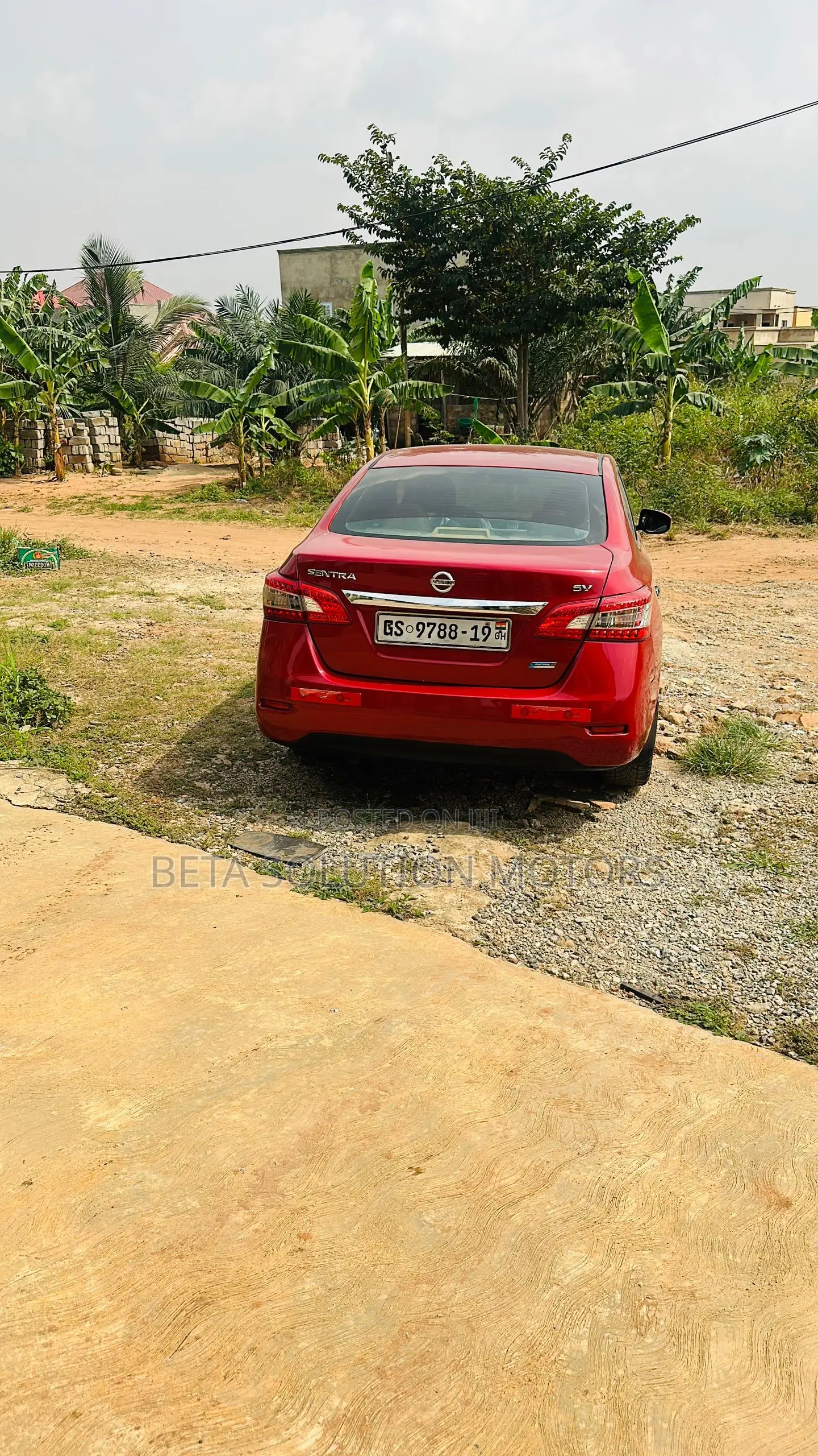 Nissan Sentra SL 4dr Sedan (1.8L 4cyl CVT) 2015 Red