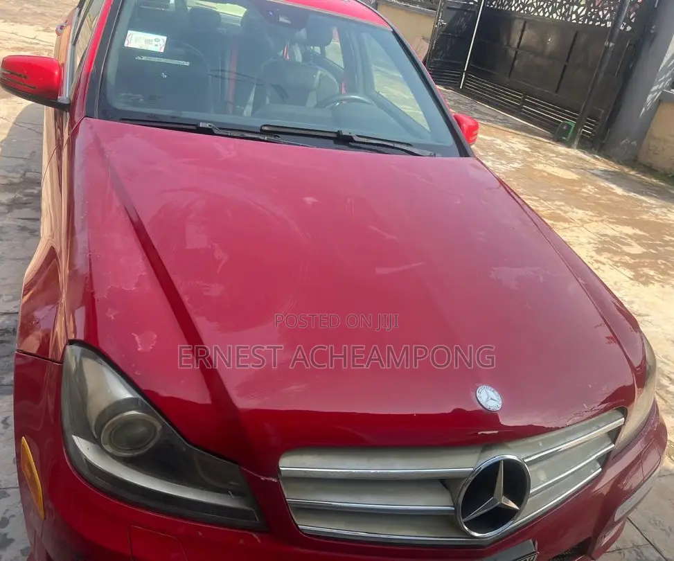 Mercedes-Benz C250 2013 Burgundy