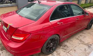 Mercedes-Benz C250 2013 Burgundy