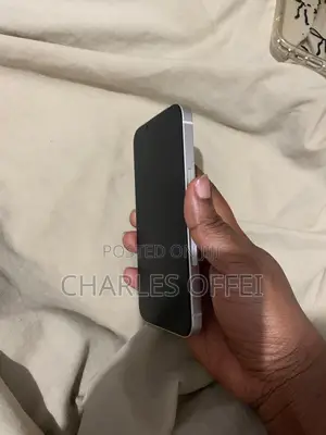 Apple iPhone 13 128 GB White