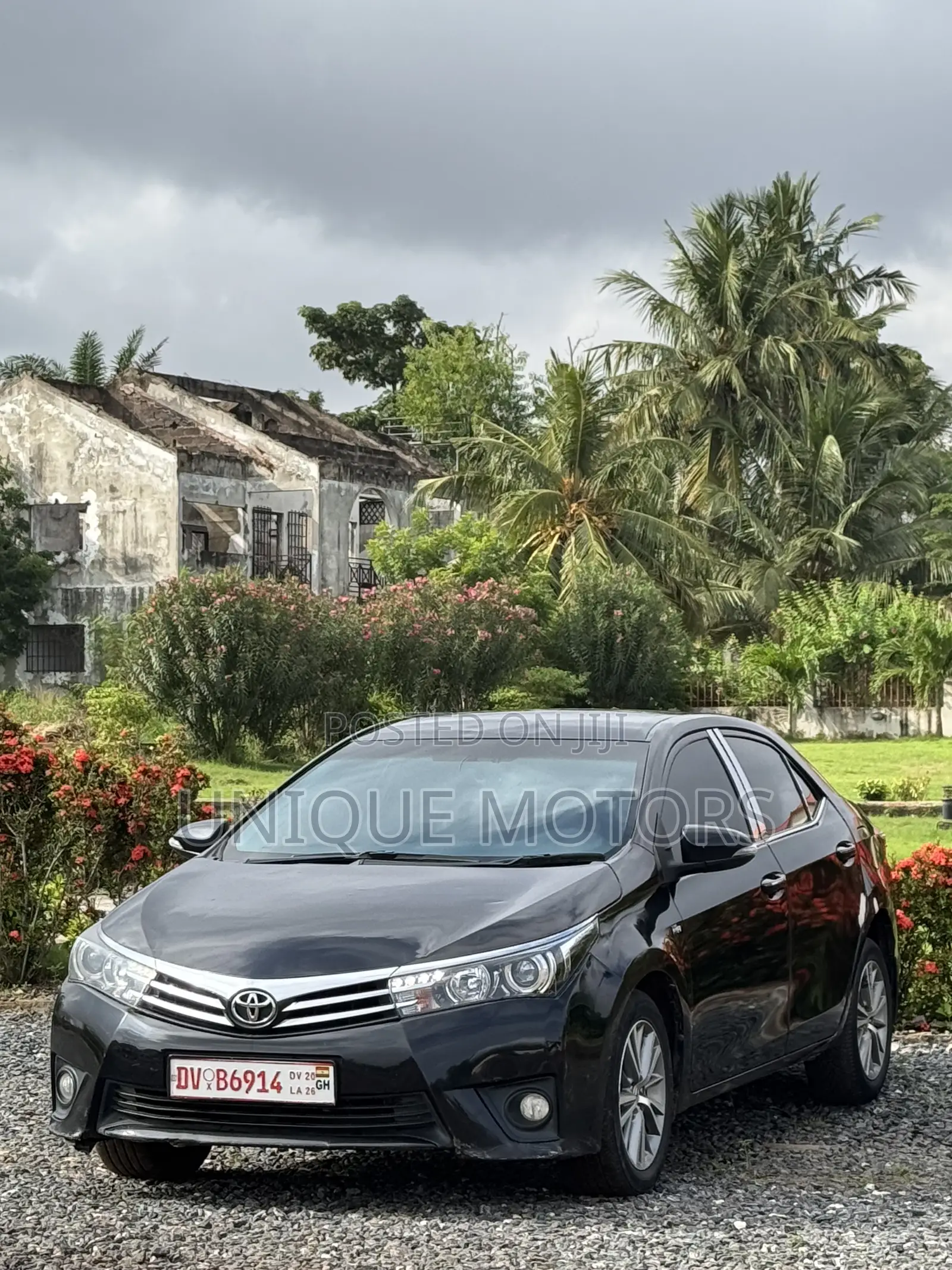 Toyota Corolla Altis 2016 Black