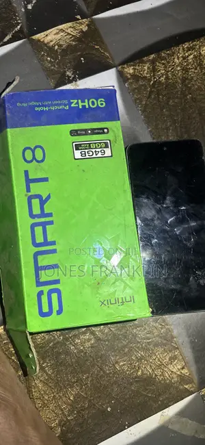Infinix Smart 8 64 GB Green