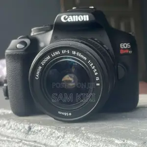 Canon Rebel T7 Camera