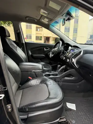 Hyundai Tucson GLS AWD 2012 Black