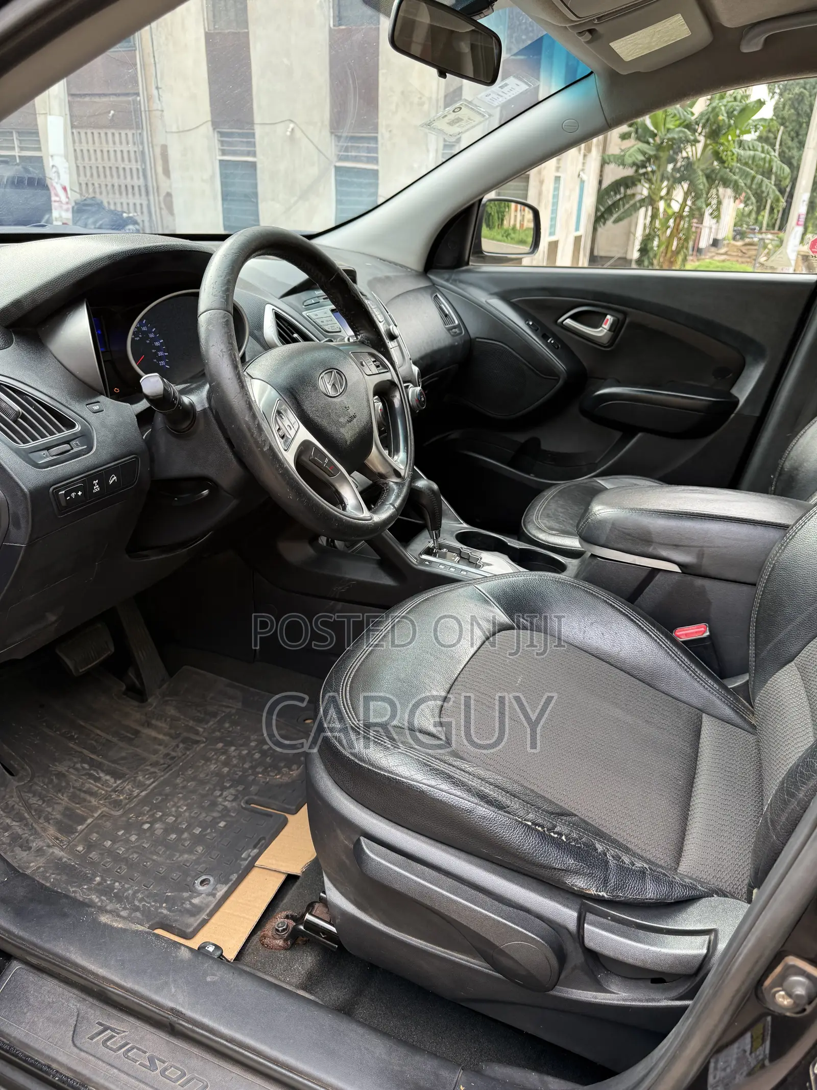 Hyundai Tucson GLS AWD 2012 Black