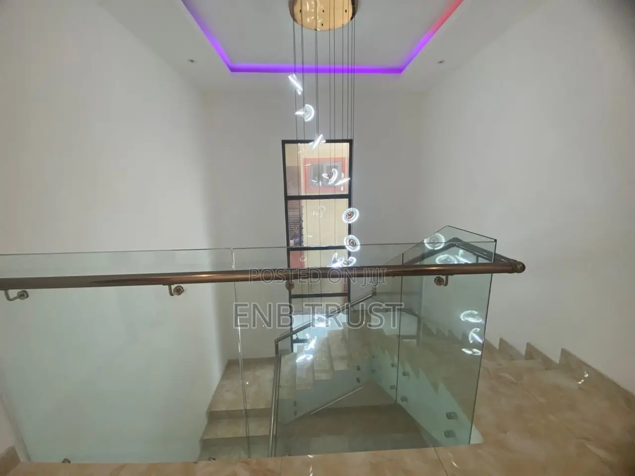 4bdrm Duplex in East Legon, American House for sale