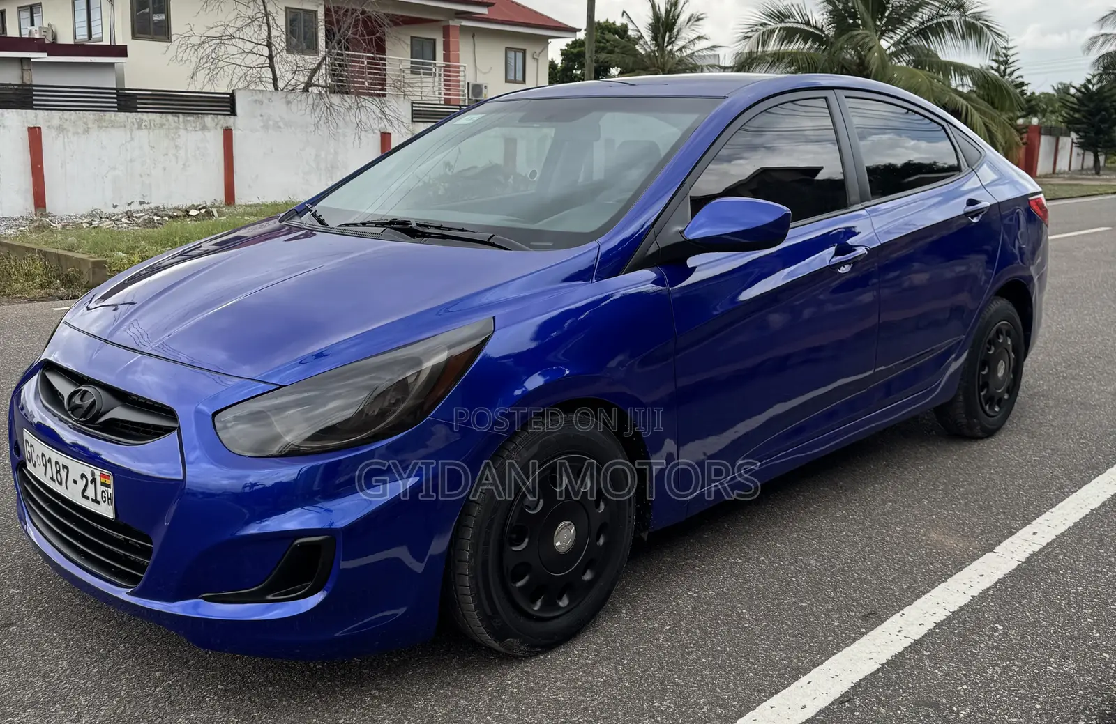 Hyundai Accent GLS 2013 Blue