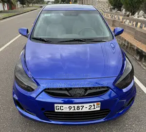 Hyundai Accent GLS 2013 Blue