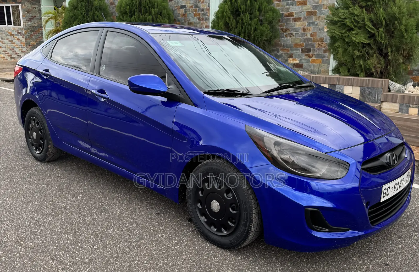 Hyundai Accent GLS 2013 Blue