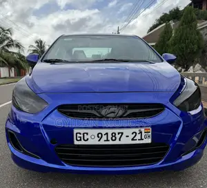 Hyundai Accent GLS 2013 Blue