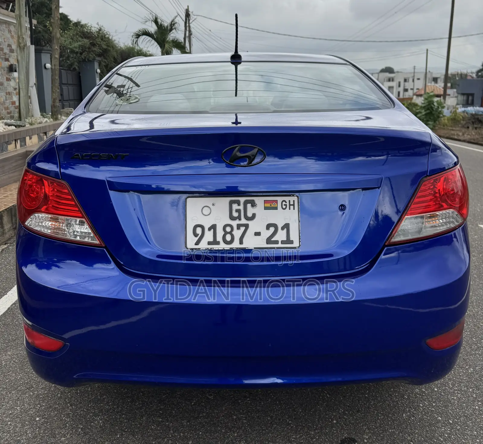 Hyundai Accent GLS 2013 Blue