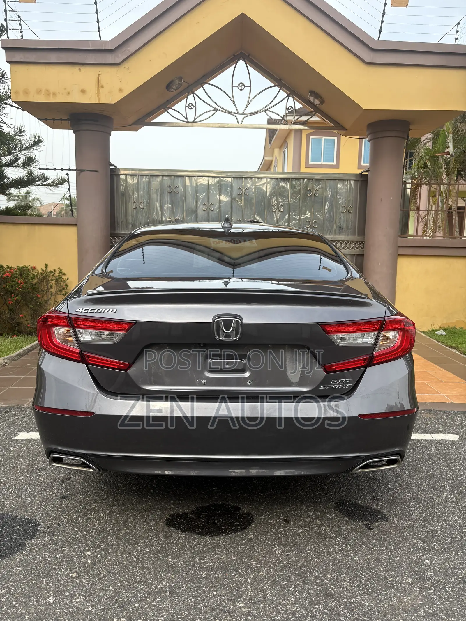 Honda Accord Sport (2.0L 4cyl Turbo 6M) 2019 Gray
