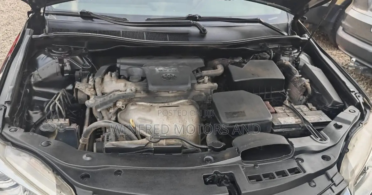 Toyota Camry SE 4dr Sedan (2.5L 4cyl 6A) 2016 Black