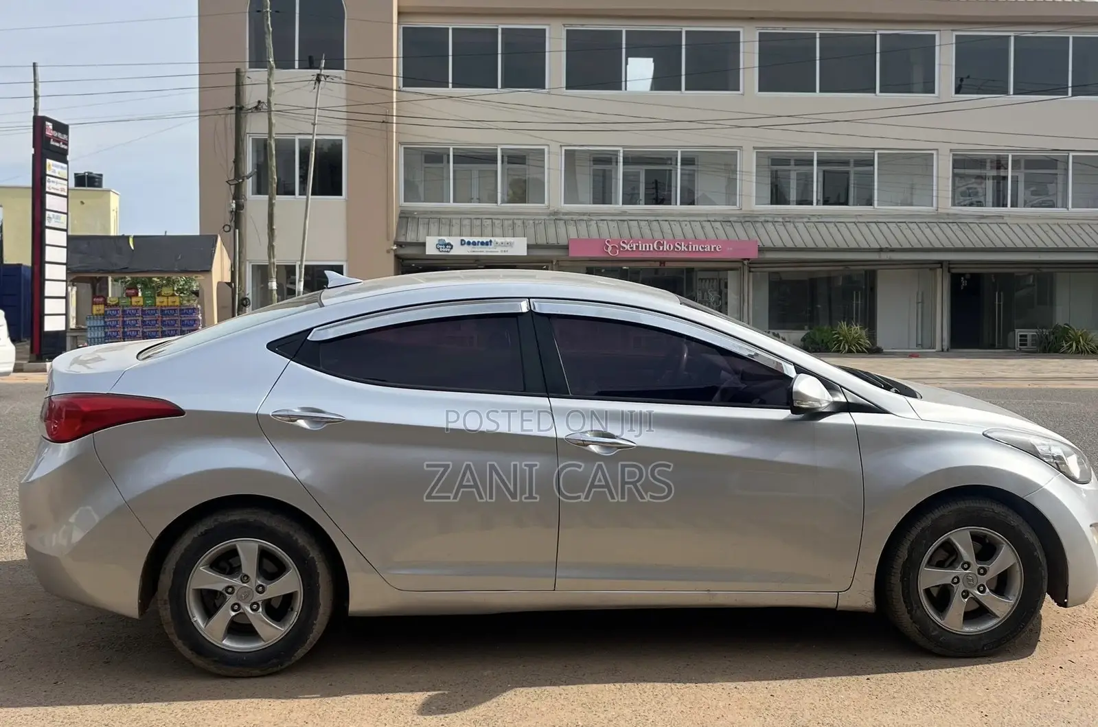 Hyundai Elantra 2012 Silver