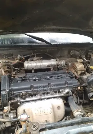 Hyundai Avante 2002 Gray