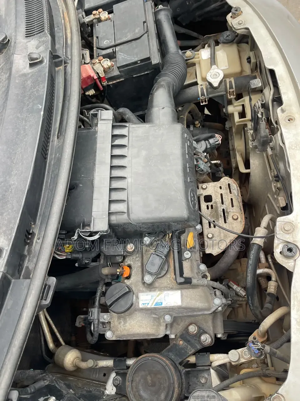 Toyota Vitz 2010 Silver