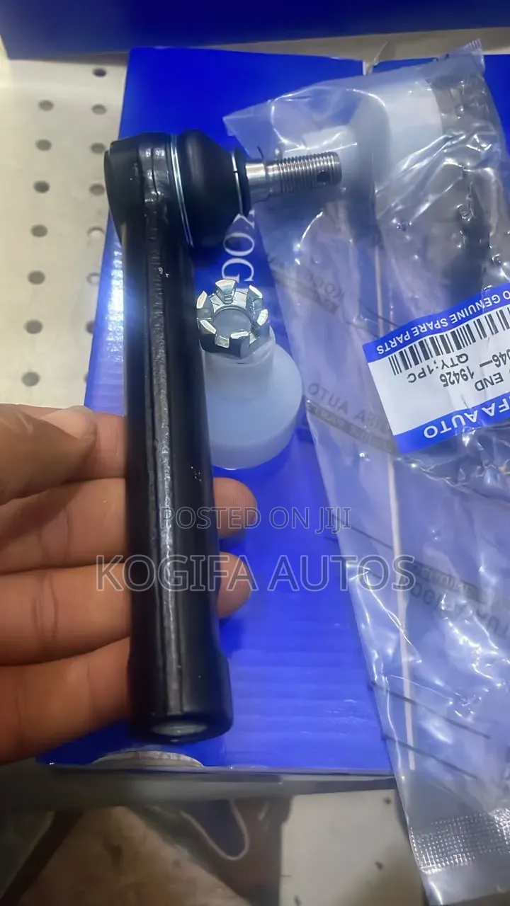 Corolla 09 Rack Ends
