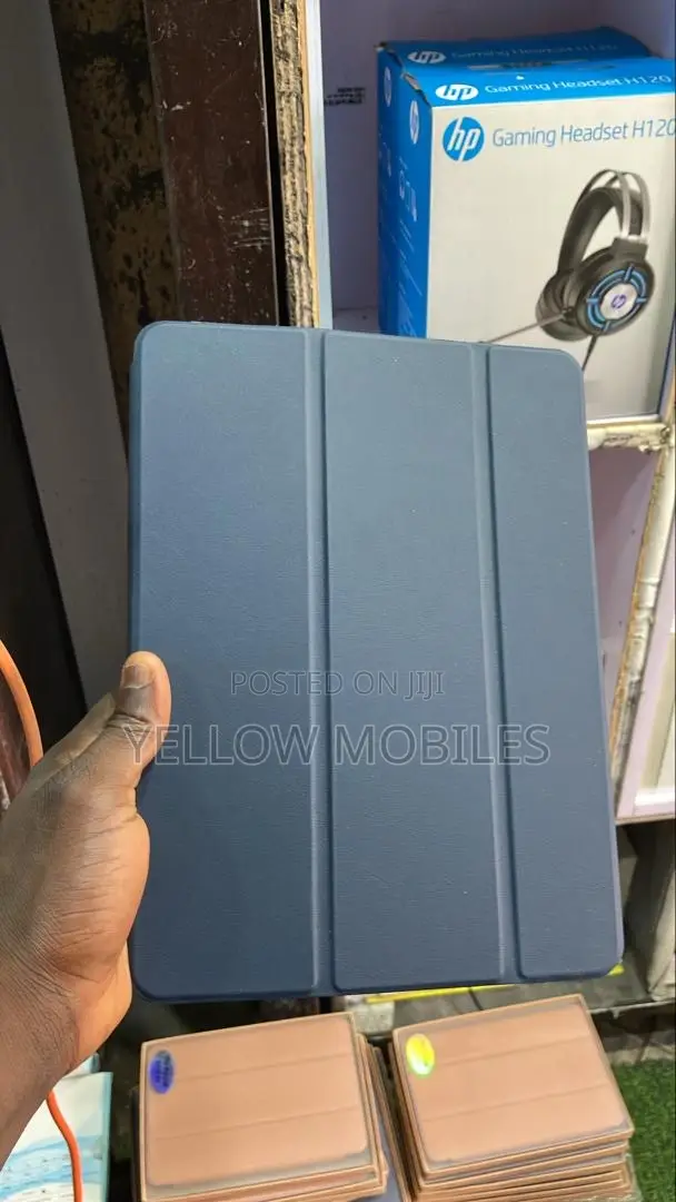 iPad 10th 10.9 2022/ A16 2025 Cover