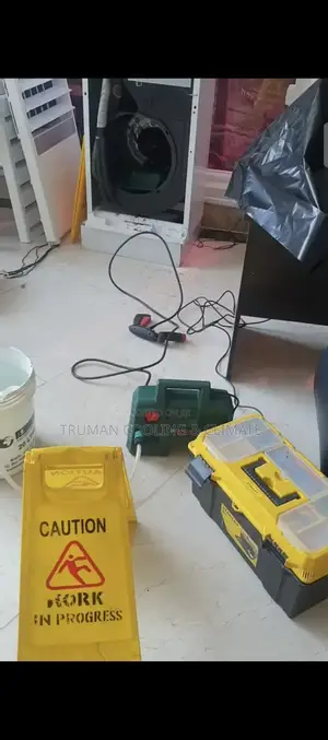 AC Servicing and Cleaning.
