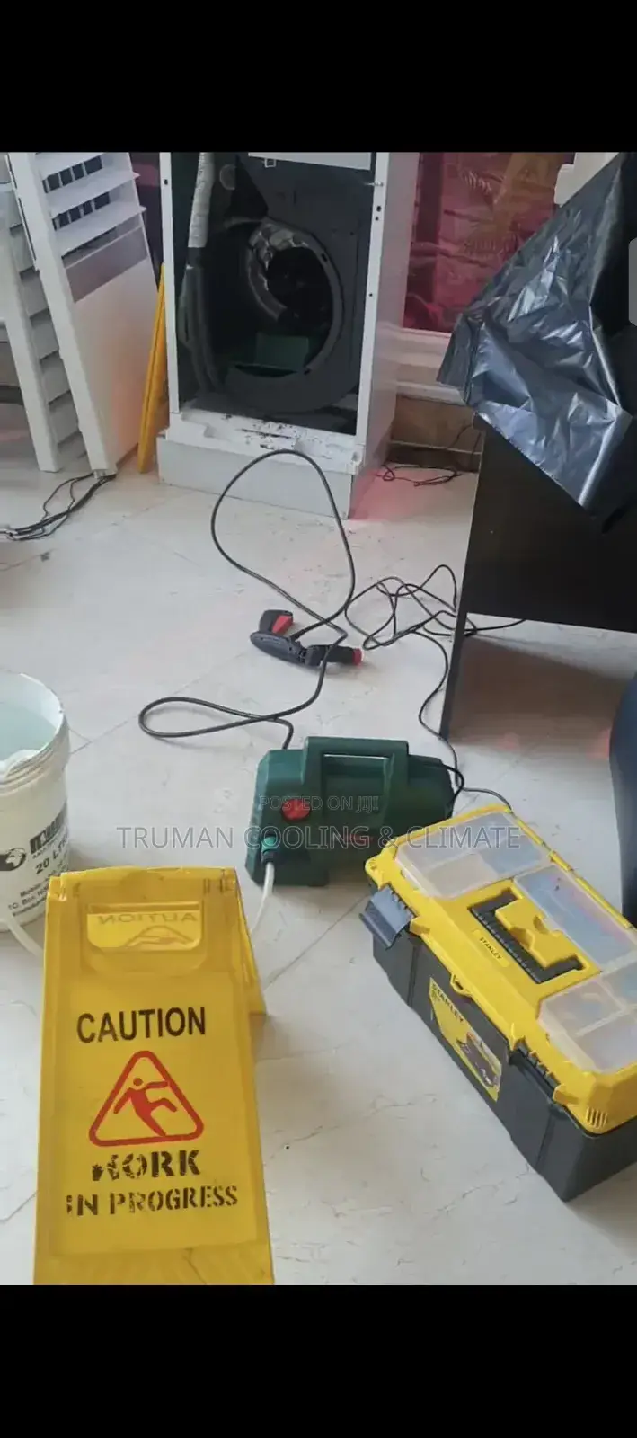 AC Servicing and Cleaning.