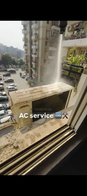 AC Servicing and Cleaning.