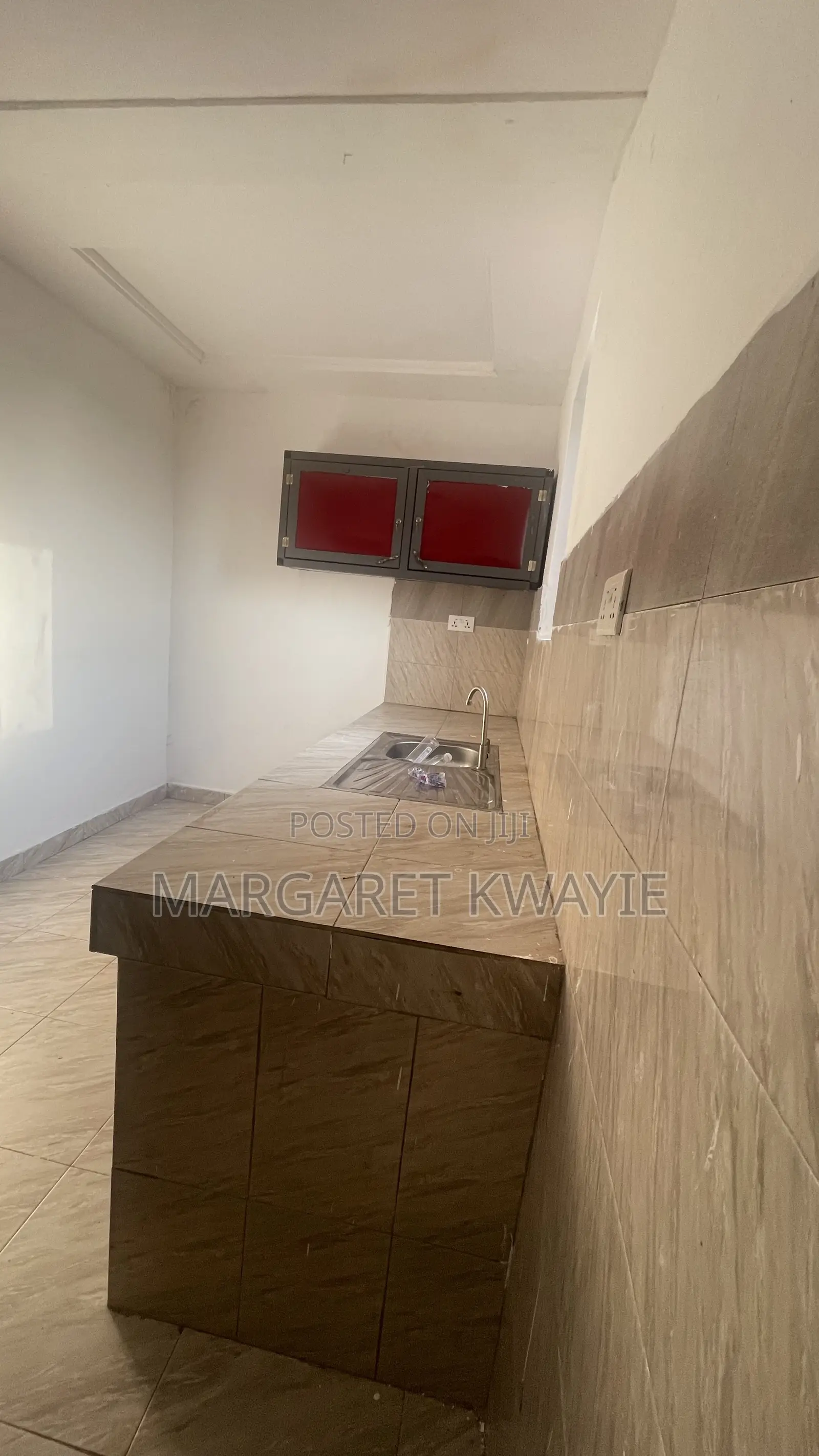 1bdrm Block of Flats in Chamber And Hall, Atwima Kwanwoma for rent