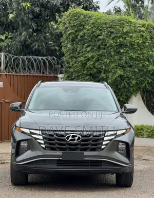 Hyundai Tucson SE 2022 Gray