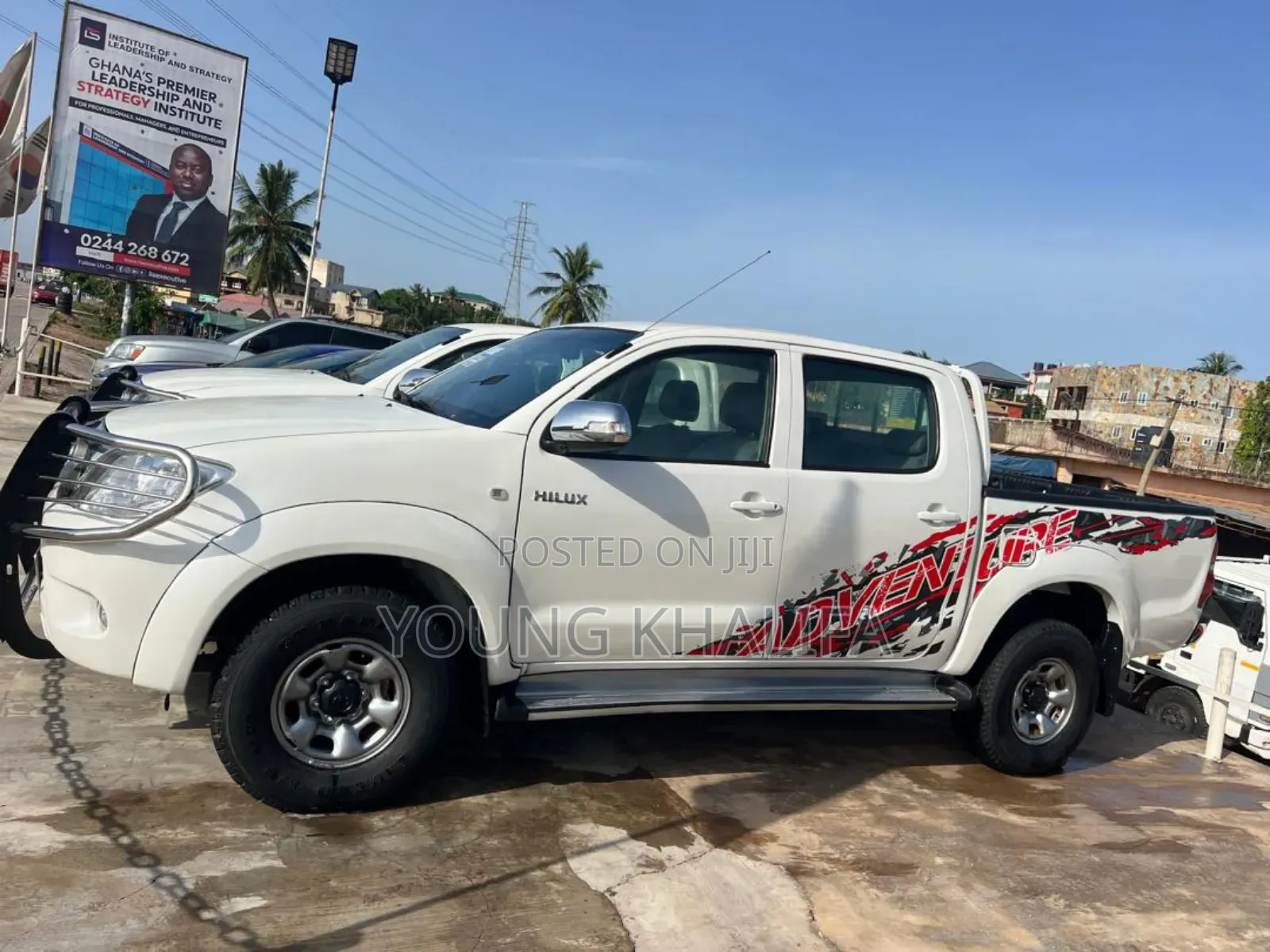 Toyota Hilux 2012 White