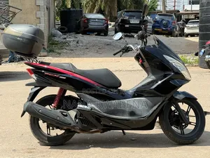 Honda 2023 Black