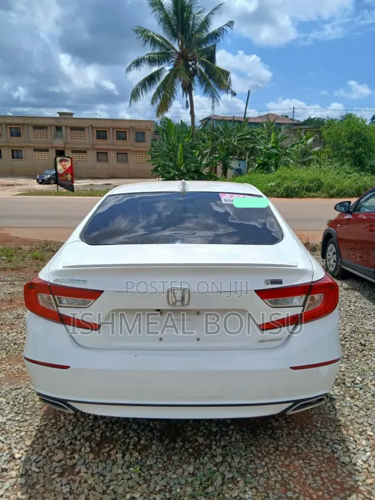 Honda Accord 2019 White