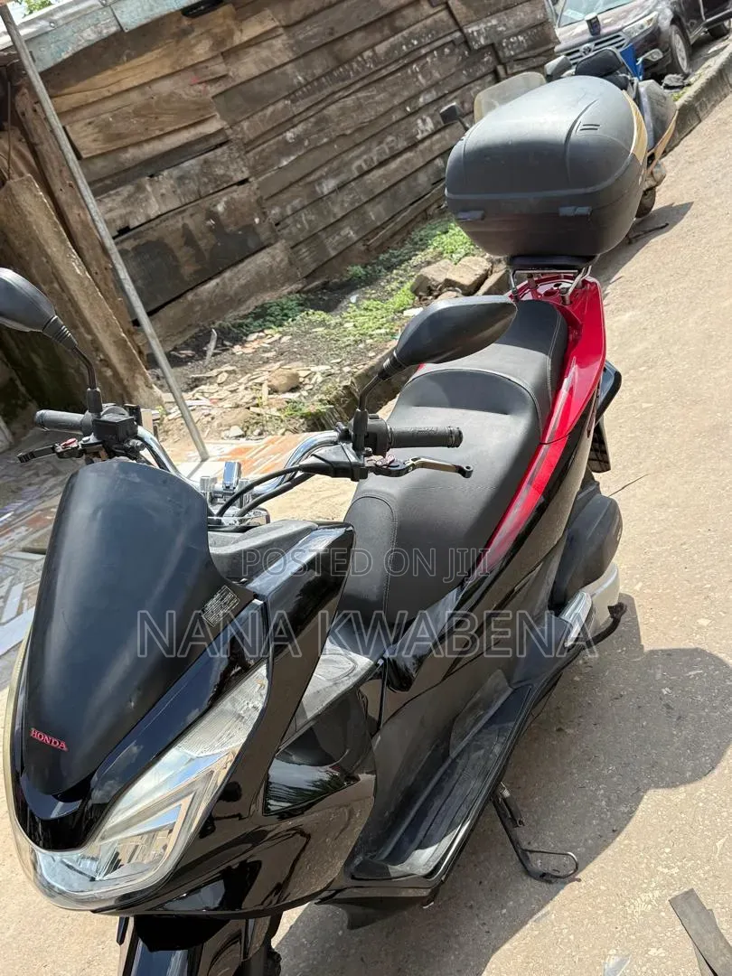 Honda 2023 Black