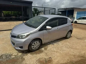 Toyota Vitz 2012 Purple