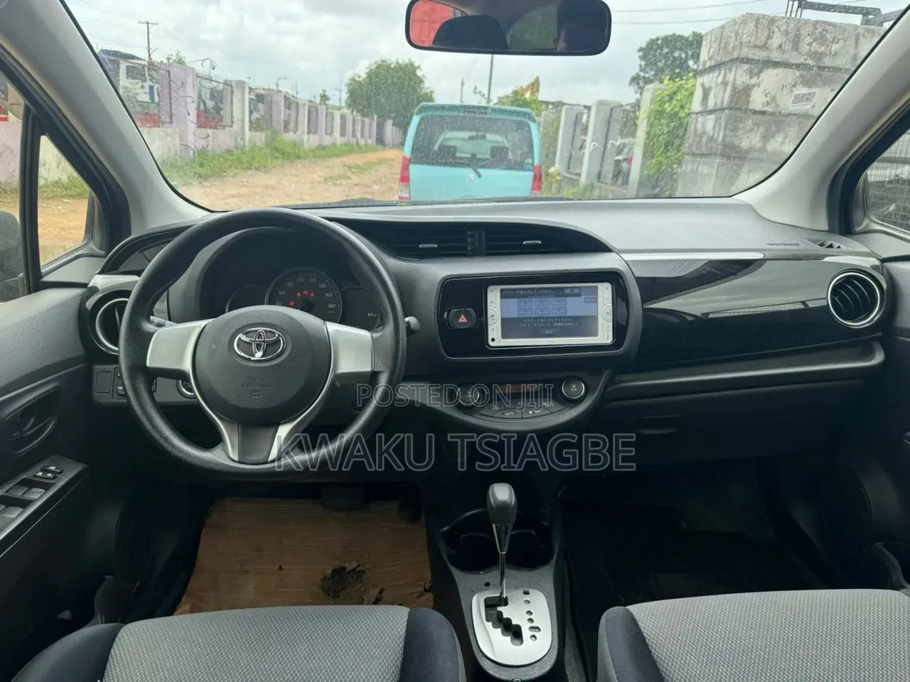 Toyota Vitz 2012 Purple