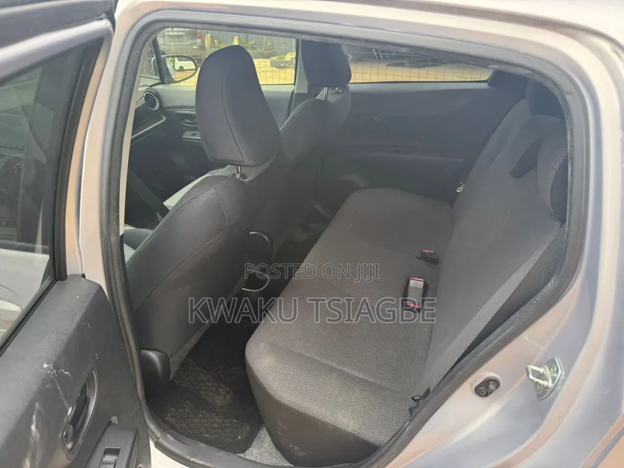 Toyota Vitz 2012 Purple