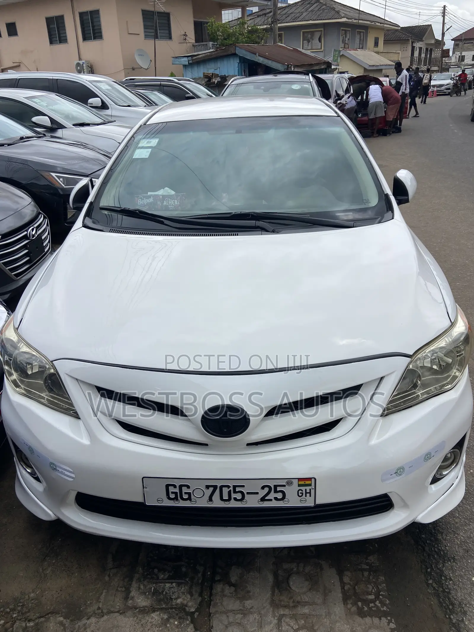 Toyota Corolla S Special Edition 4dr Sedan (1.8L 4cyl 4A) 2013 White