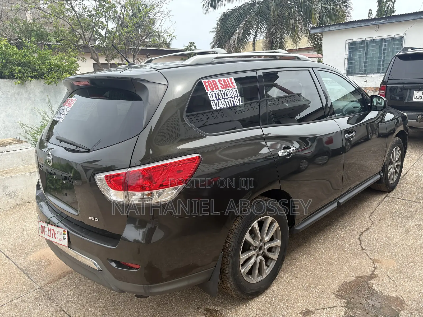 Nissan Pathfinder SV 4dr 4x4 (3.5L 6cyl) 2016 Black