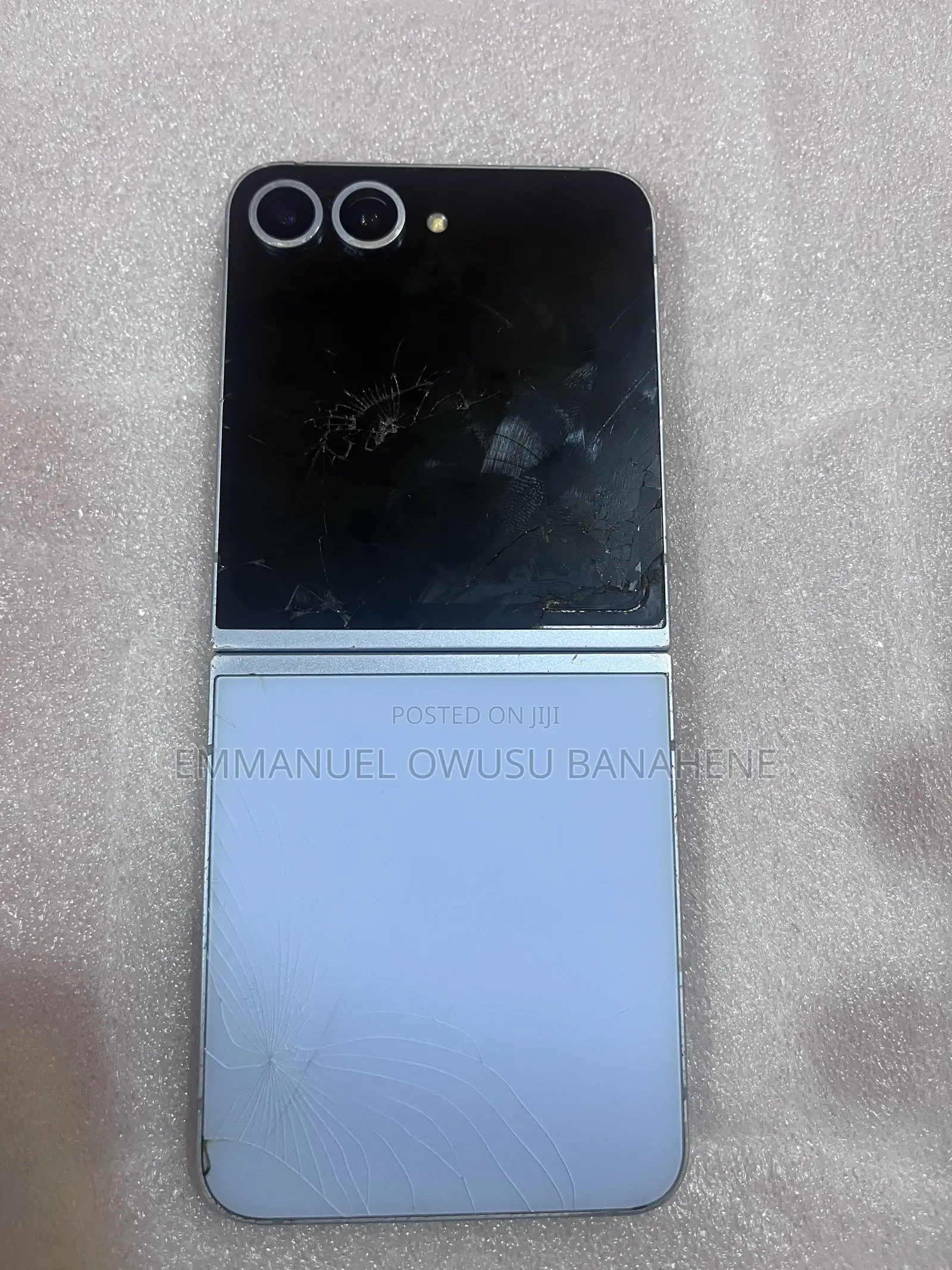 Samsung Galaxy Z Flip6 256 GB Gray