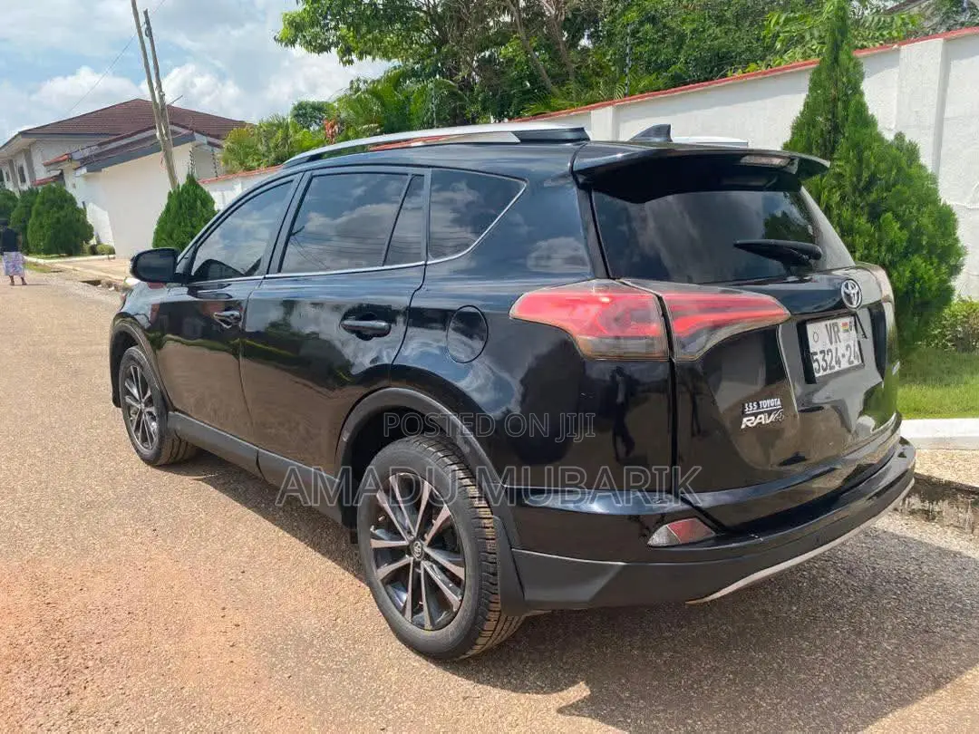 Toyota RAV4 LE 4dr SUV (2.5L 4cyl 6A) 2015 Black
