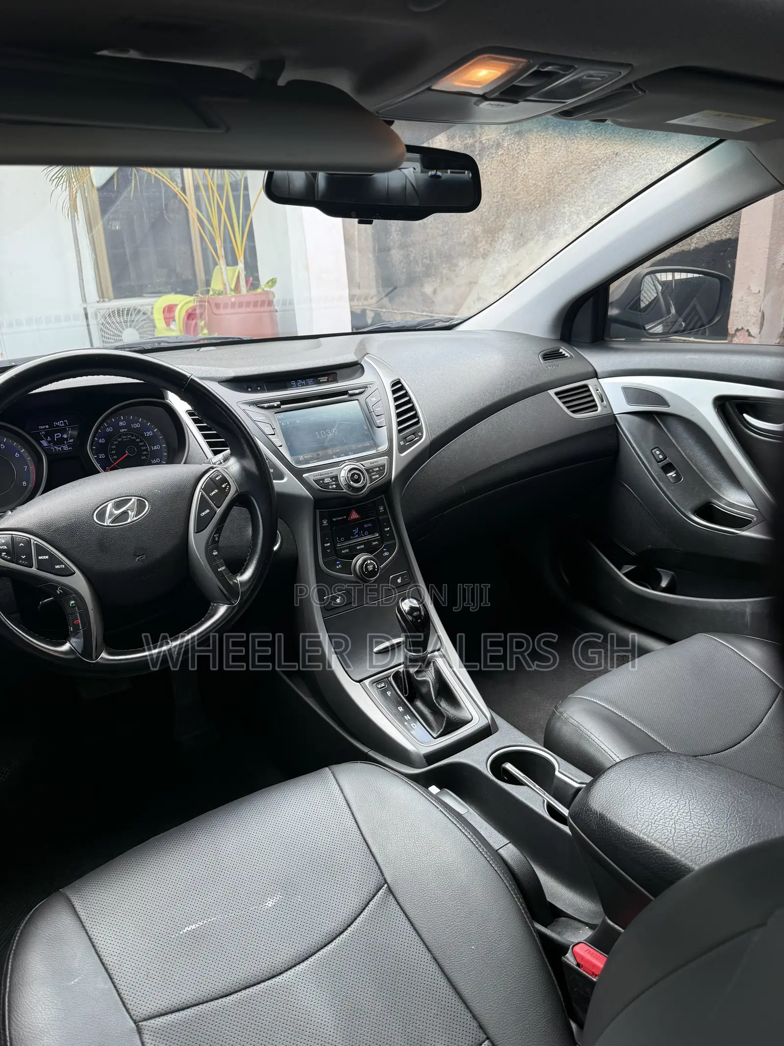 Hyundai Elantra Limited 4dr Sedan (1.8L 4cyl 6A) 2014 Gray