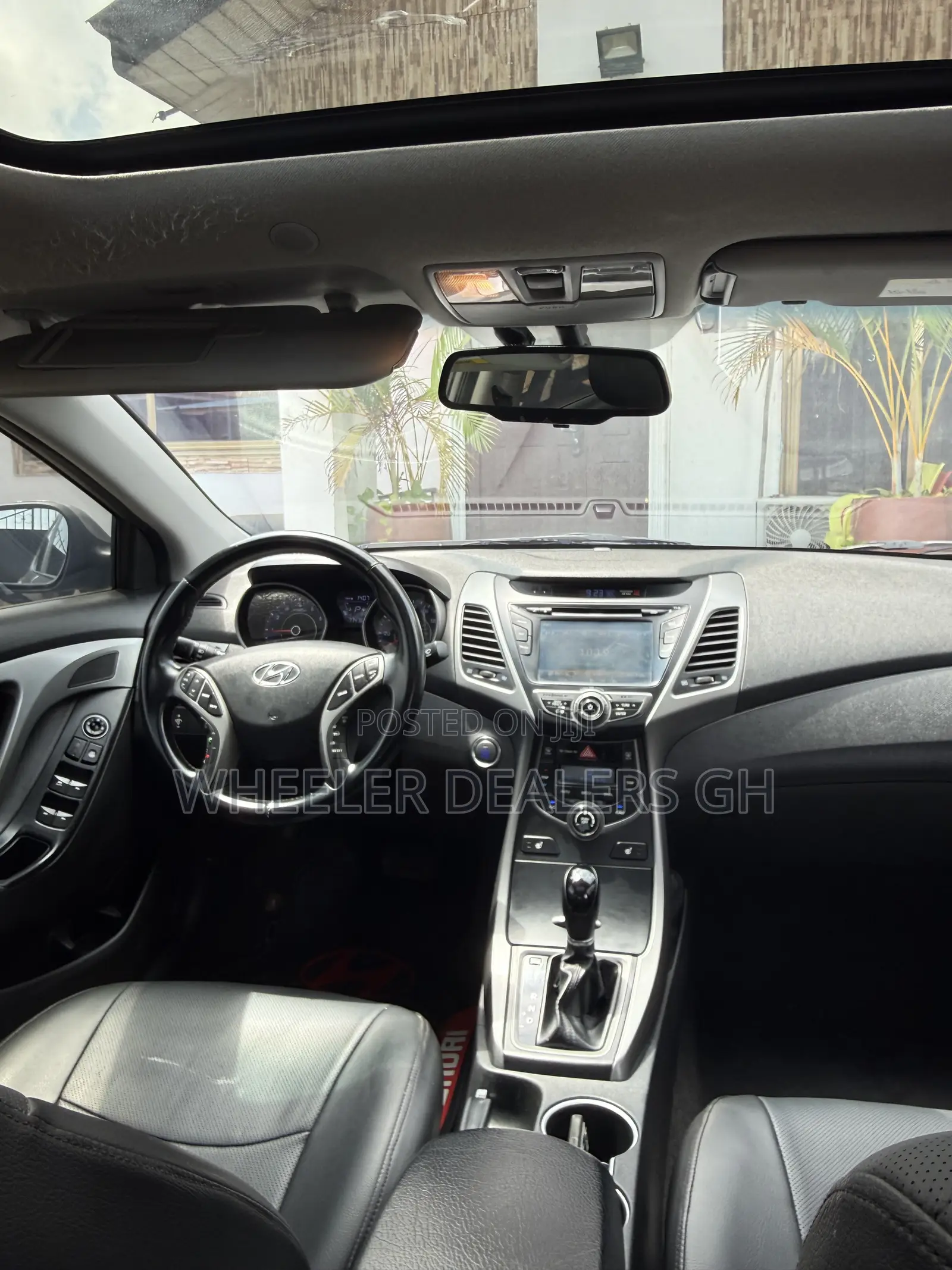 Hyundai Elantra Limited 4dr Sedan (1.8L 4cyl 6A) 2014 Gray