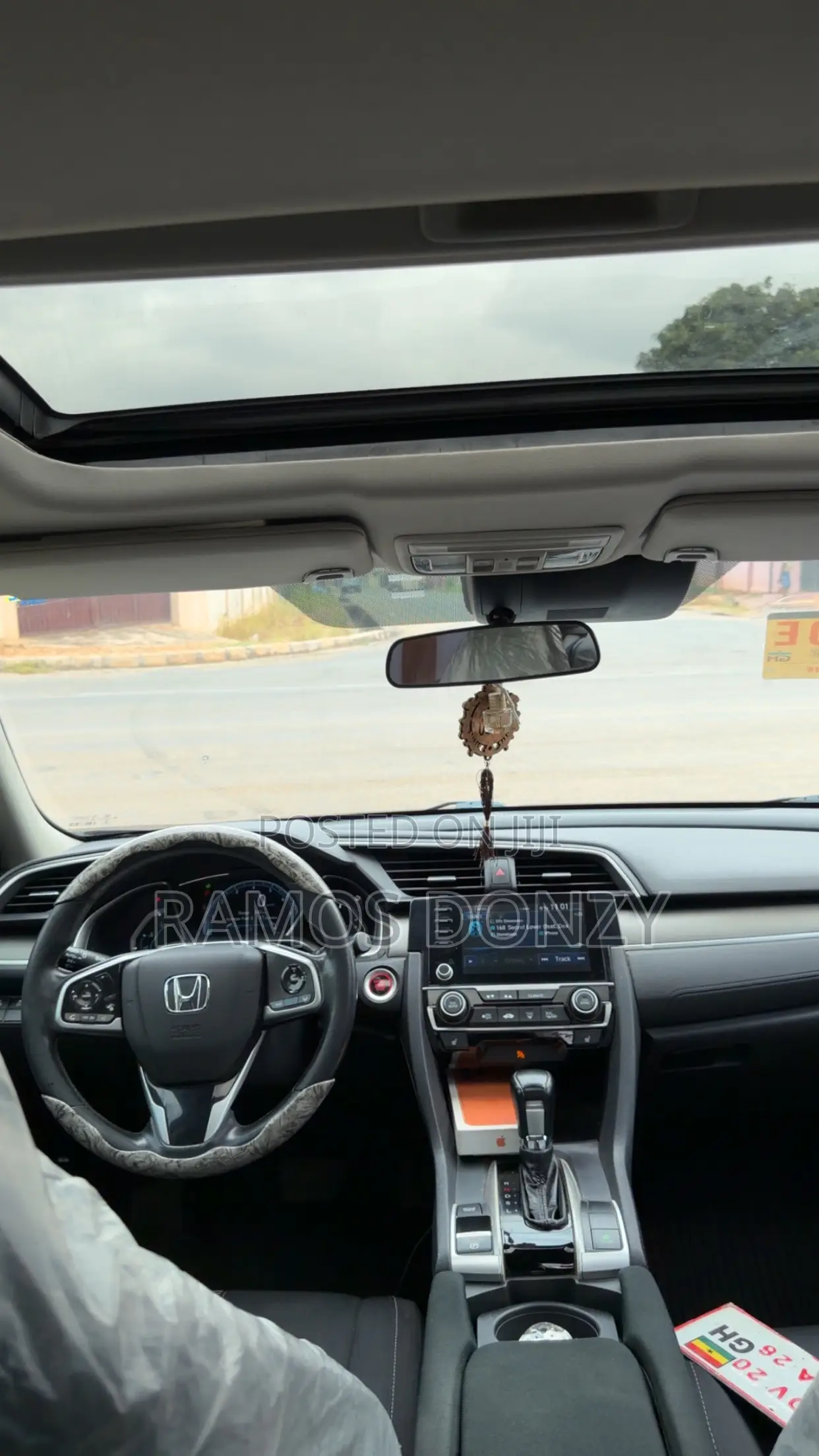 Honda Civic EX Sedan 2020 Gray